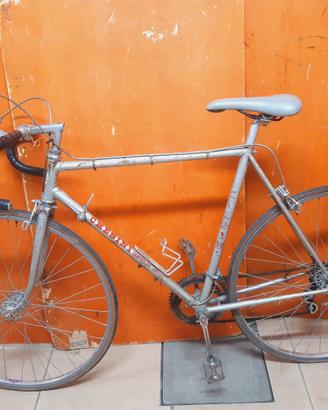 BICICLETTA DA CORSA CHESINI GUARNITURA CAMPAGNOLO 