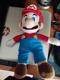 pupazzo di Mario bros