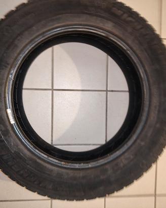 Coppia Gomme 4 Stagioni Michelin 185/65 R15 88T