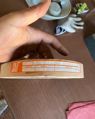 Carta abrasiva , rotolo 30mmx20000 mm
