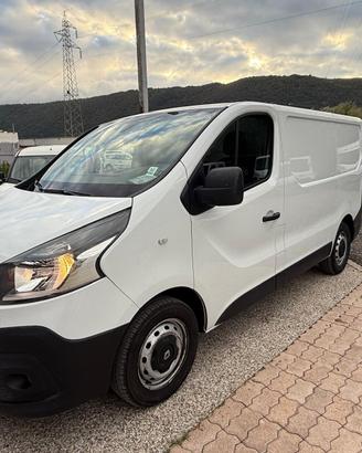 Renault Trafic 1.6 Dci 125cv marzo 2019 LEGGERE AN