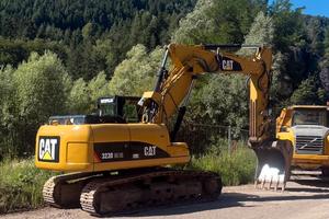 Caterpillar 323D SA VA