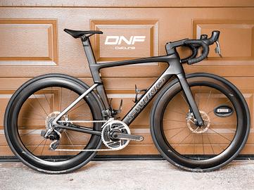 S-WORKS VENGE DISC RED AXS ⚫ 54/M ⚫