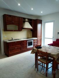 Appartamento di 75 m² con 3 locali e box auto a Ce