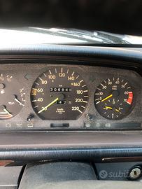 Mercedes 200E  anno 89
