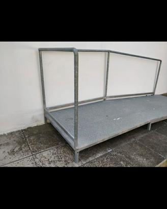 Pedana per disabili per esercizi commerciali