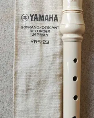 Flauto soprano Yamaha con custodia