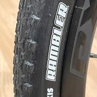 2 copertoni Maxxis Rambler 700x40 tubeless