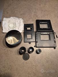 porta negativi e obiettivi per ingranditore. 