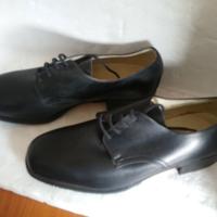 Scarpe Uomo vera pelle nere n.42 vintage con lacci