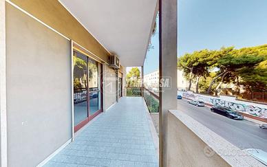 QUADRIVANI CON SALONE DOPPIO CON P. AUTO