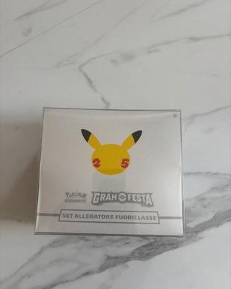 Pokemon Set allenatore Fuoriclasse Gran Festa