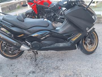 moto  tmax  530 yhamaca 