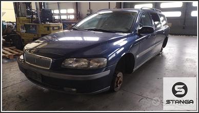 Ricambi Usati VOLVO V70 II 2000