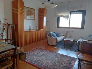 BARI - Bilocale panoramico finemente arredato-65mq