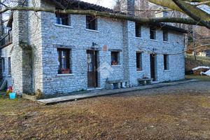 VILLA SINGOLA A PEDEROBBA