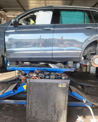 RICAMBI VW PASSAT POLO GOLF TOUAREG TIGUAN TROC UP