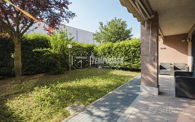 PIANO TERRA CON GIARDINO LIBERO SUBITO! GARAGE DOP