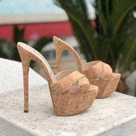 Scarpe tacco n. 38 colore sughero