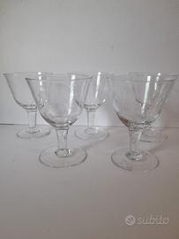 servizio bicchieri  con fiori incisi vintage 1950