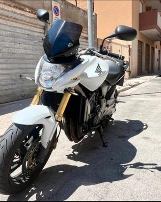 Honda Hornet