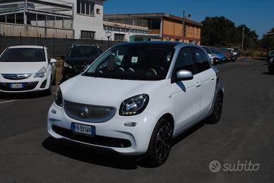 SMART FORFOUR 1.0 71 CV