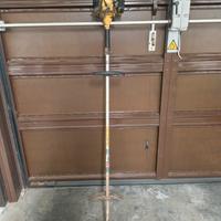 Decespugliatore a scoppio 