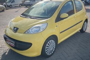 Peugeot 107 1.4 HDi 5p