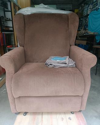 Poltrona Relax XXL Spazio Relax – Alzapersona e Re