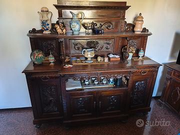 Credenza con Alzata in Stile Rinascimento