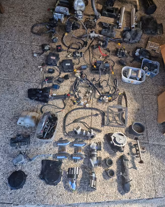ricambi per Yamaha VMAX 