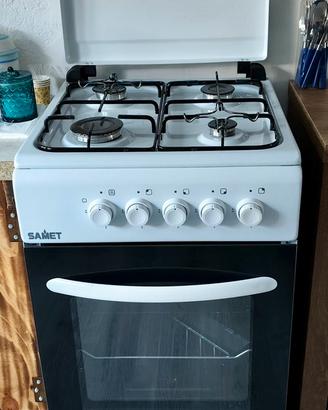 cucina a gas usata un mese