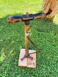 pompa per bicicletta d'epoca