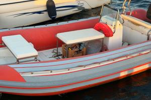 gommone prestige rescue con prua abbattibile