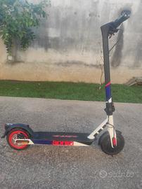 Aprilia eSRZ Safe Ride 