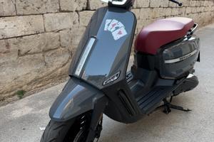 Pratico, leggero e scattante per la città .