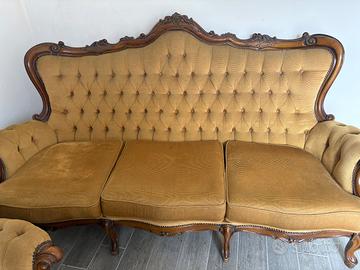 Divano e due poltrone stile barocco