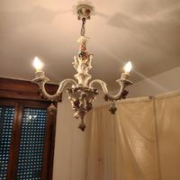 Lampadario in ceramica stile veneziano