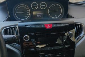 lancia Ypsilon twinair 2014