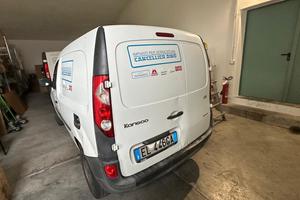 RENAULT KANGOO USATO
