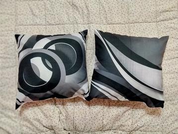 Coppia di cuscini arredo cm 45 x 45 articolo Nuovo