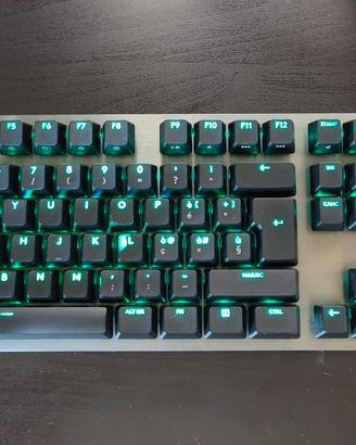 Logitech G512 usata