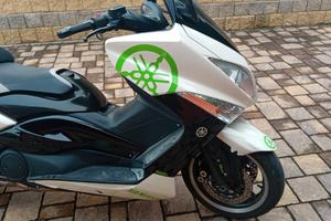 TMAX 500 Limite Edition ( White Max )