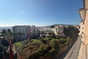 Attico di lusso a Bernardo Cavallino con vista moz