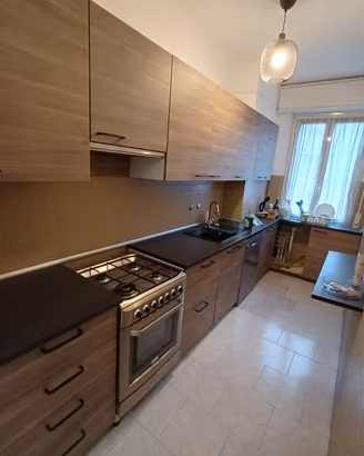 Cucina completa di tutti elettrodomestici 