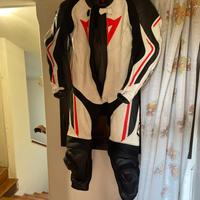 Tuta Dainese in pelle forata