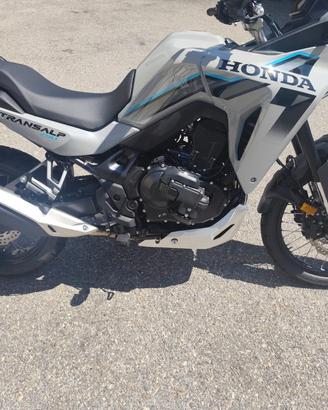 Honda XL 750 Transalp E-CLUTCH 2026