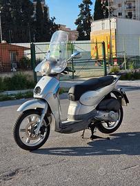 Aprilia Scarabeo 200