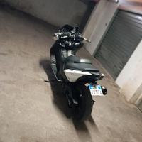 Kit carene originali t max 530 2012/14