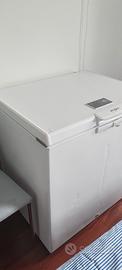 Congelatore a pozzetto  Whirlpool W  204 FO   da